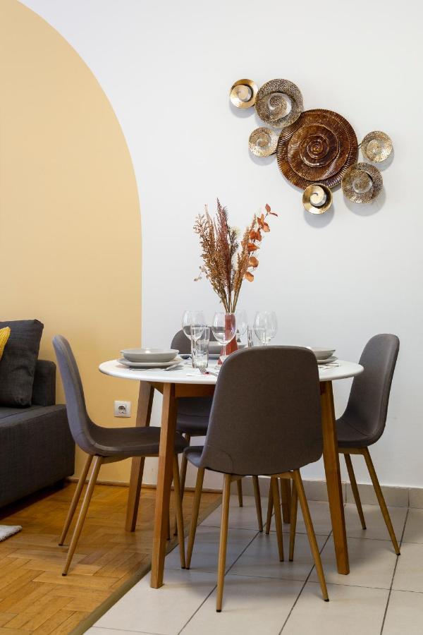 Cozy Home By Bella In The Heart Of Budapest Extérieur photo