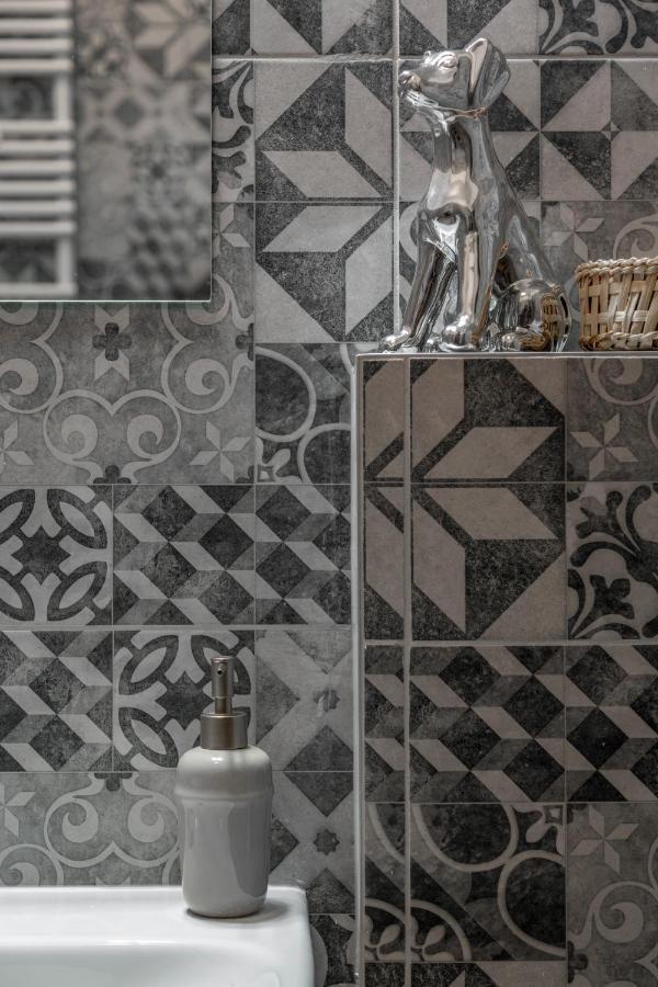Cozy Home By Bella In The Heart Of Budapest Extérieur photo